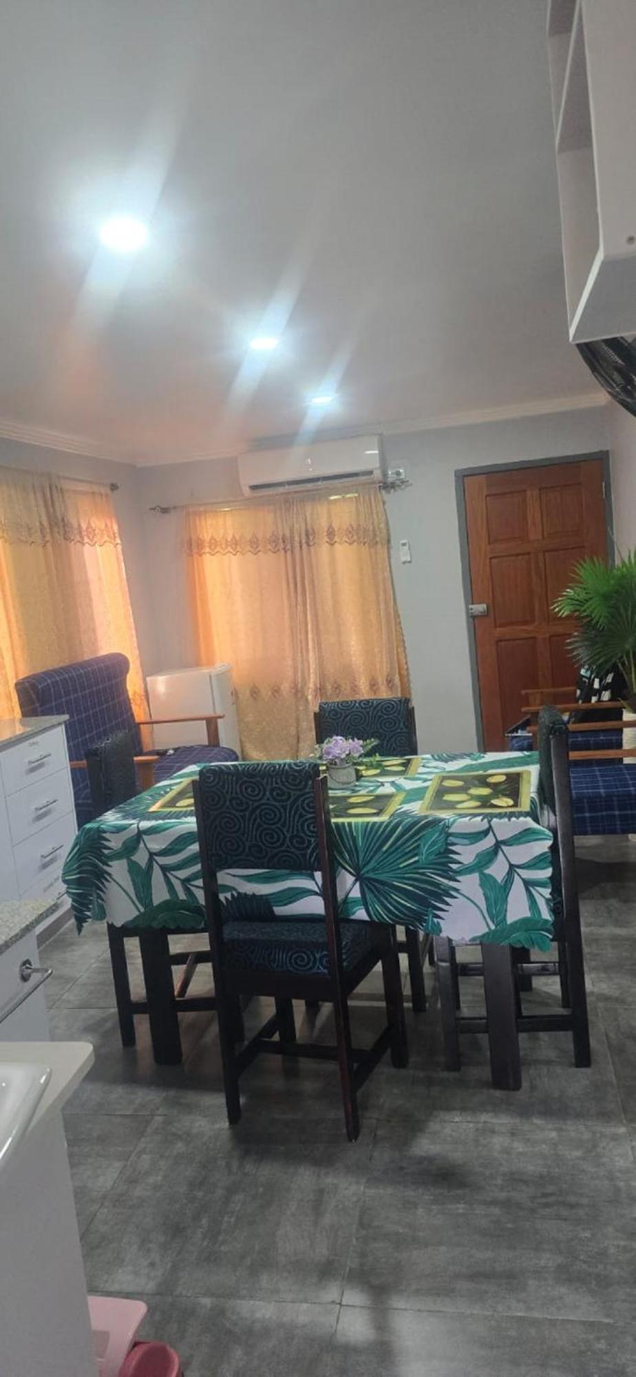 Mount Olivet House Apartment *